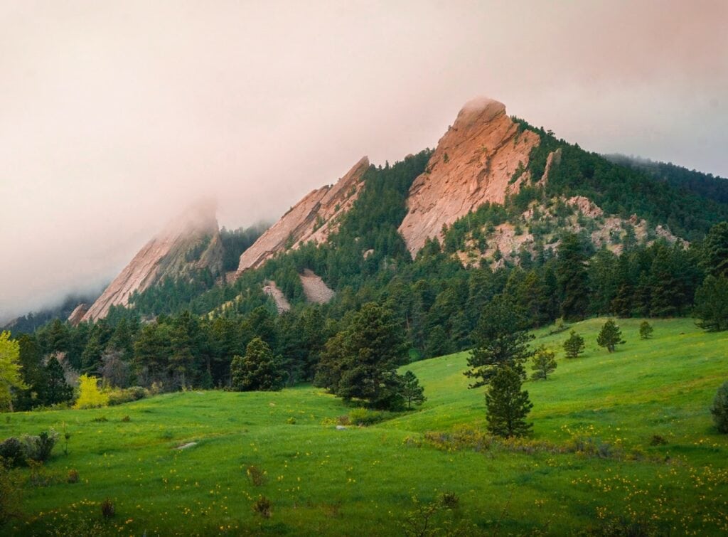 view of the mountains of boulder colorado near where runlocal marketing is located and provides website design and seo services in colorado
